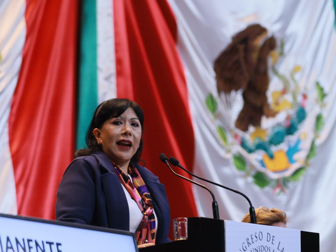 Senadora Anabell Ávalos llama al diálogo frente a retos económicos, de seguridad, salud y migratorios